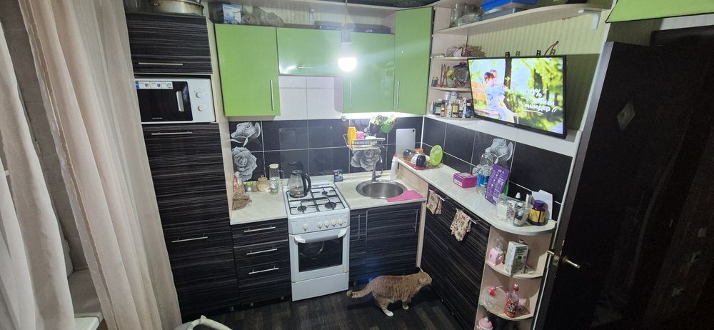 Продам кухню б/у