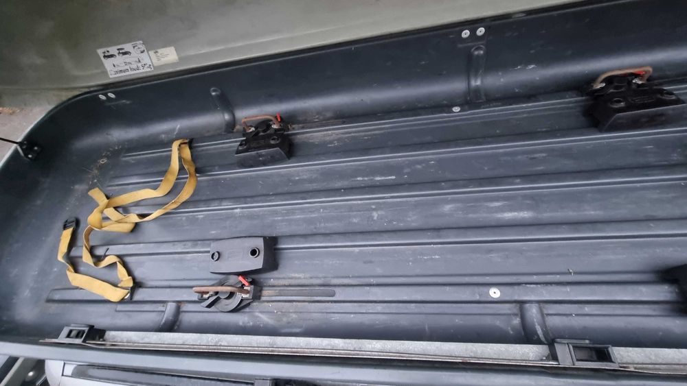 Cutie portbagaj 220cm