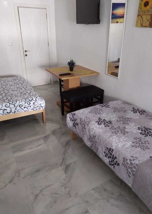 Дава се под наем Двустаен апартамент в Пловдив, Каменица 1 - 65 кв.м за 275.4 € - Снимка #3