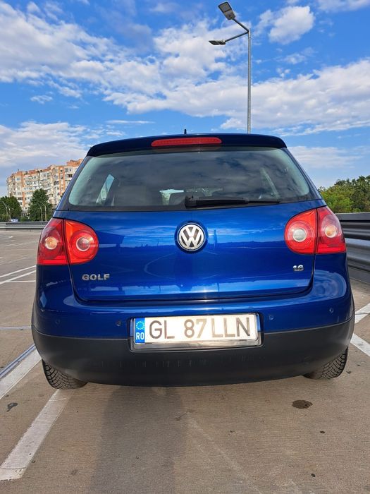 Vând VW Golf 5 MPI motor  benzina BGU