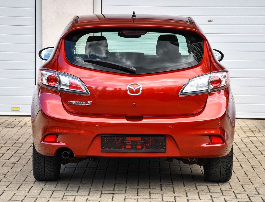 Mazda 3 model Kenko-Edition benzina 2013 105 cai