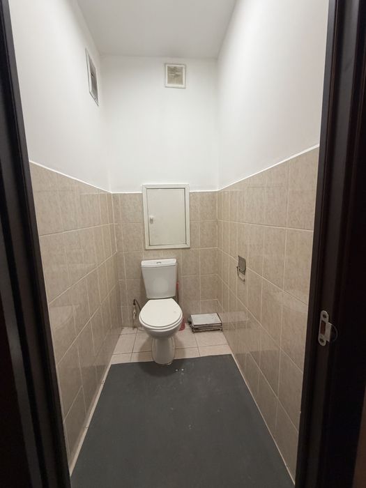 Сергели 9 худуд 2 хона 1 этаж срочно сотилади