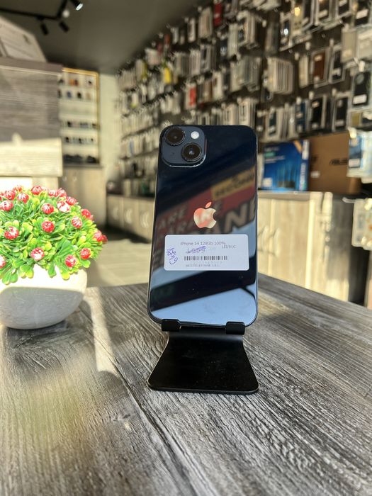 iPhone 14 128GB Midnight - SH Garantie