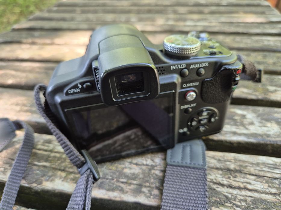 Panasonic Lumix FZ28 - super zoom камера с Leica обектив.