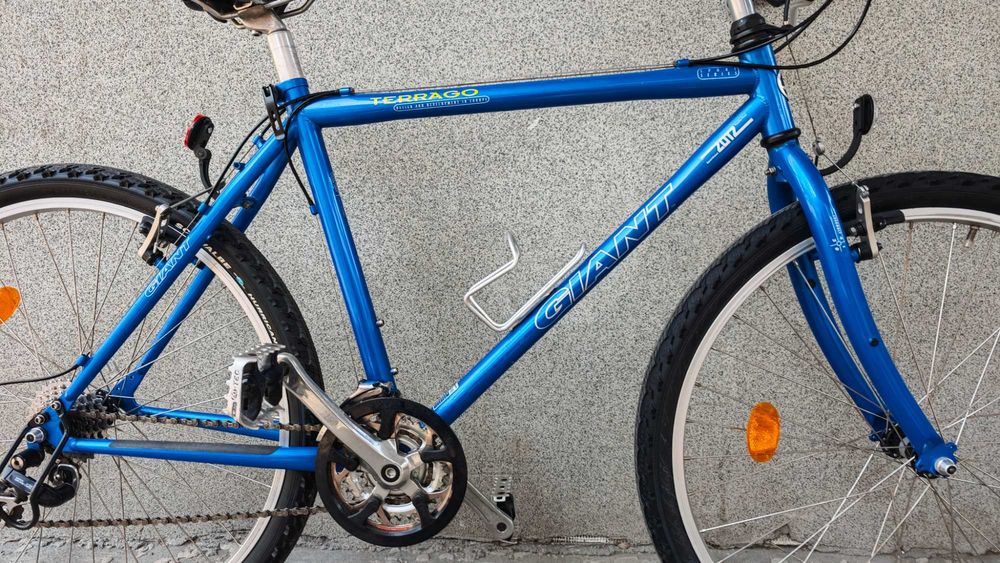 Продавам 26" велосипед Giant Terrago, хром молибден, Deore LX като нов