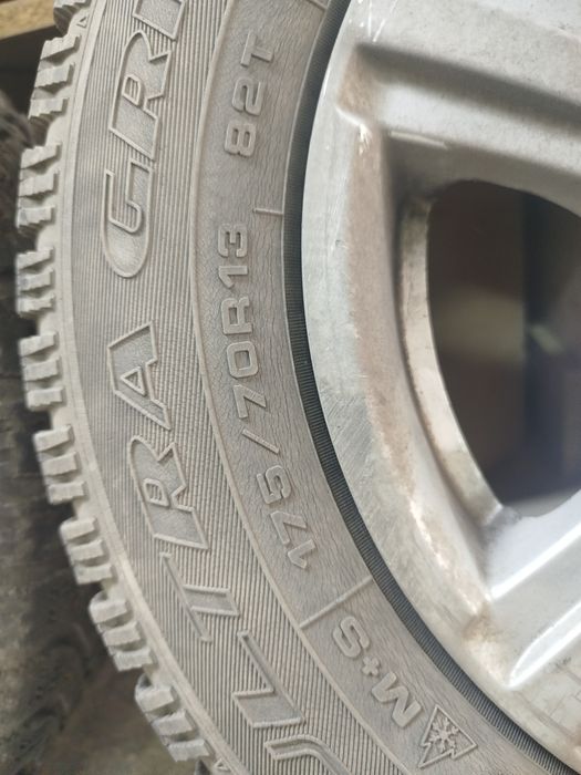 Продам резину с дисками