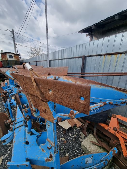 Plug lemken opal 110 3+1