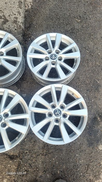 Диски от Тайота Camry 70 Оригинал