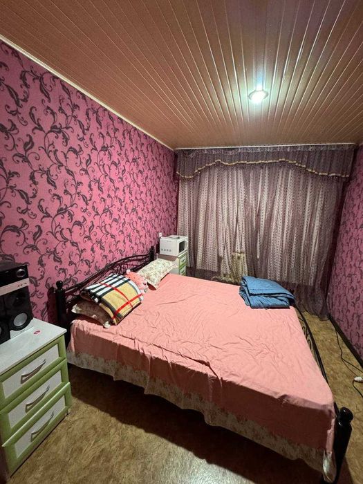 Куйлюк продается земля 4.5 сот, Дом 2.5, 7 спальных, Бассейн + Сауна