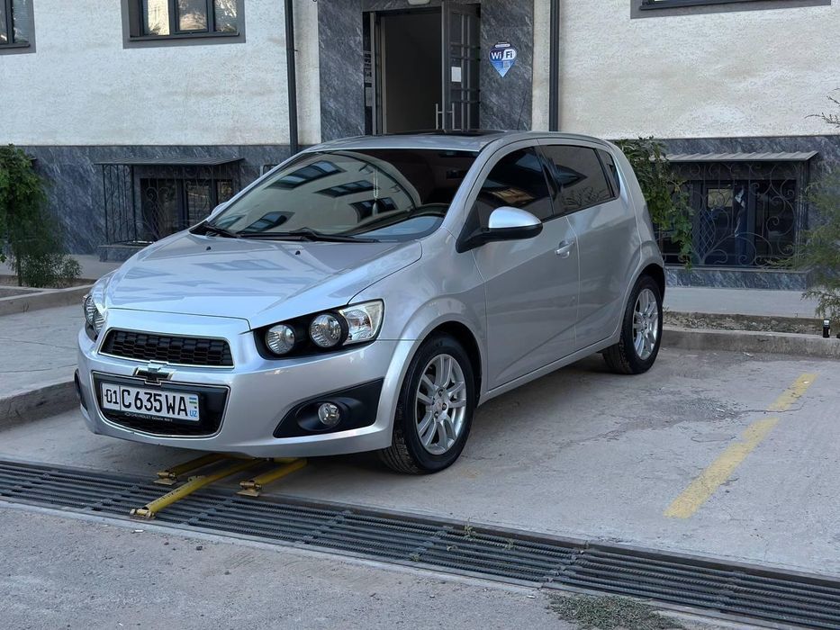Chevrolet sonic sotiladi