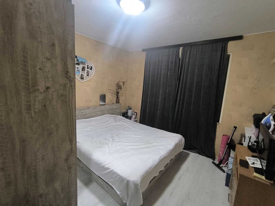 Просторен 4стаен апартамент