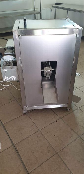 Машина за белене на лук