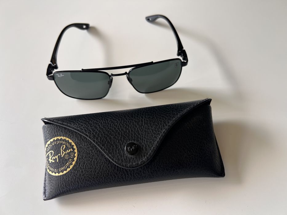 Ochelari Ray Ban Ferari