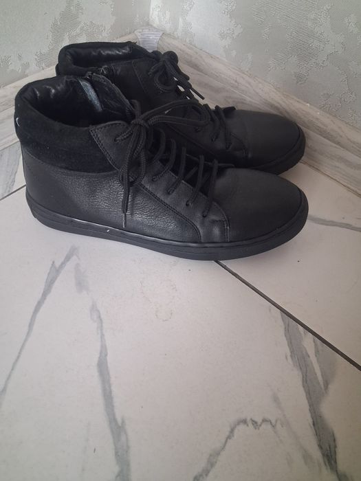 Зимние ботинки из кожи