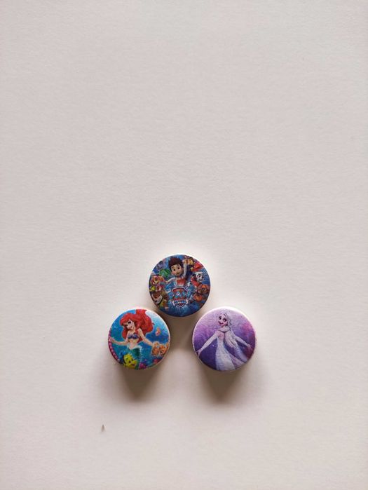 Печатани дървени плочки,мъниста за гривни и мартеници