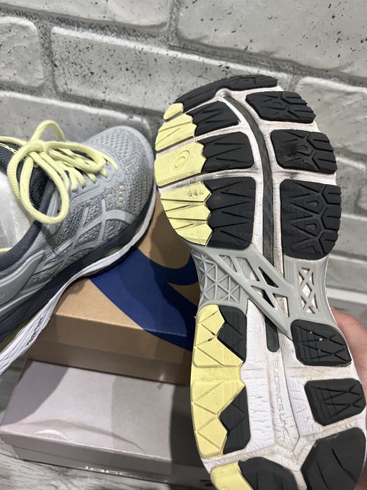 Маратонки за бягане (asics)