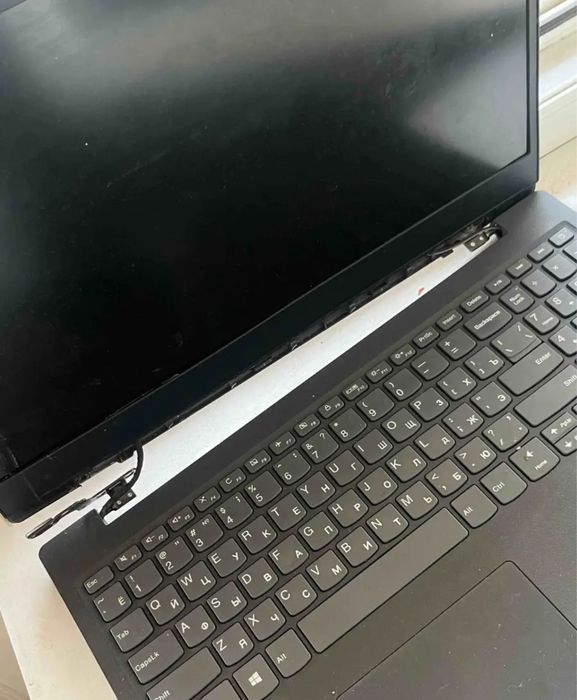 Ноутбук Lenovo БУУ