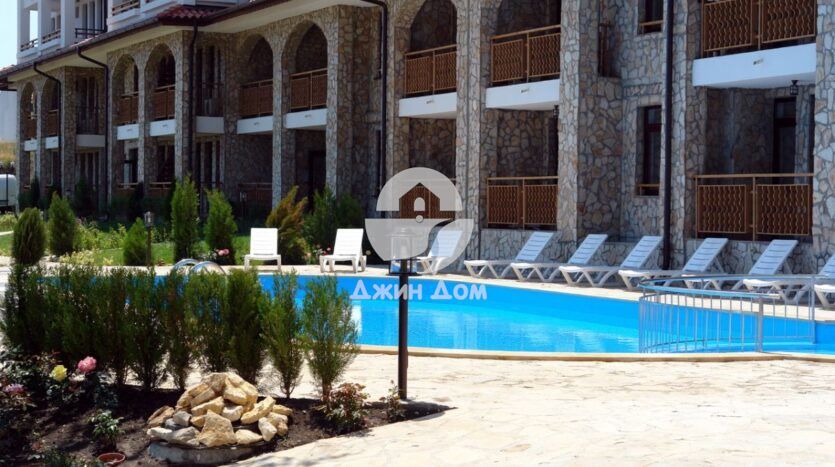 Продава се Едностаен апартамент в Свети Влас - 40 кв.м за 1250 €/кв.м - Снимка #8