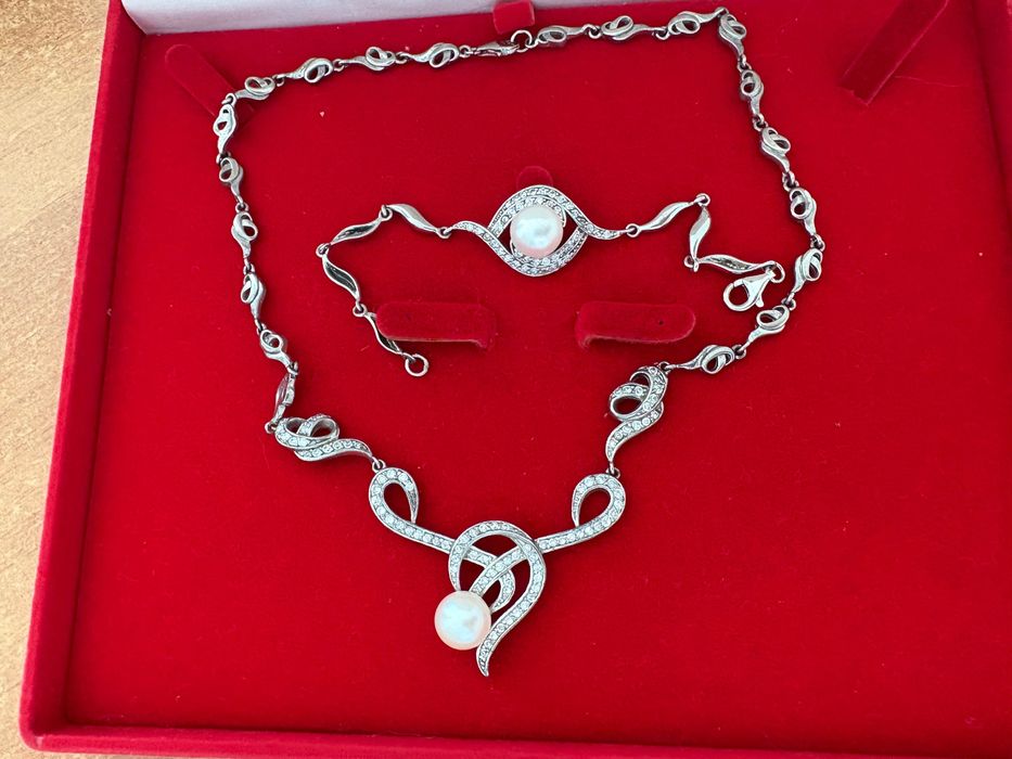 Комплект сребърно колие и гривна