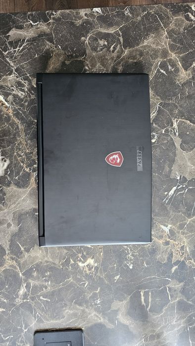 Laptop gaming MSI GV62 8RD i5 - Stare impecabilă