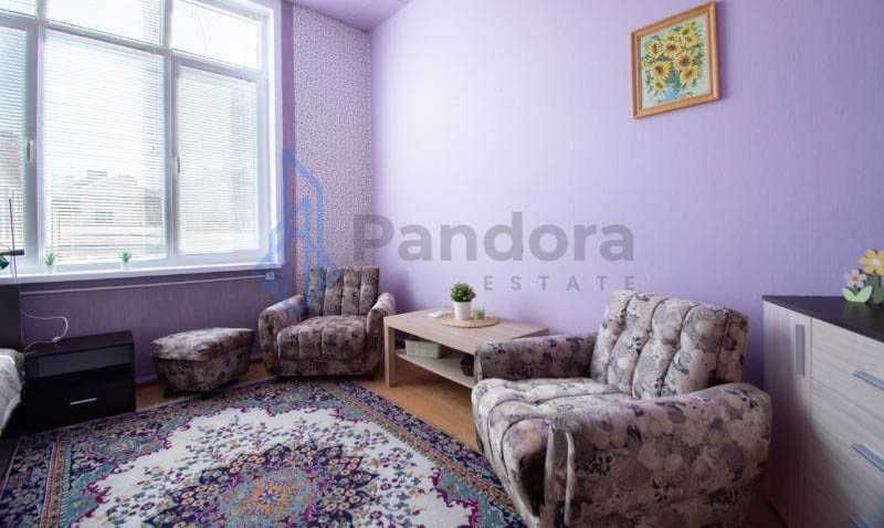 Двустаен апартамент под наем в Центъра