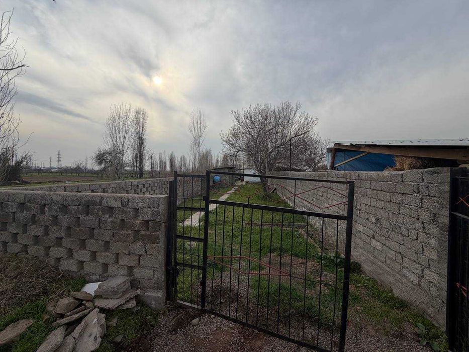 Продается дача. 6-соток. Дом на 2 комнаты