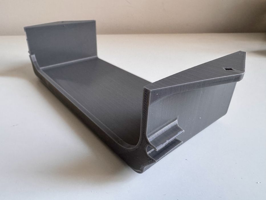 Suport pentru Focusrite Scarlett 2i2, sub birou (under-desk mount)