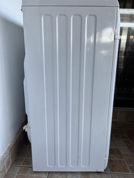Vând masina de spalat Whirlpool A+++ 6kg