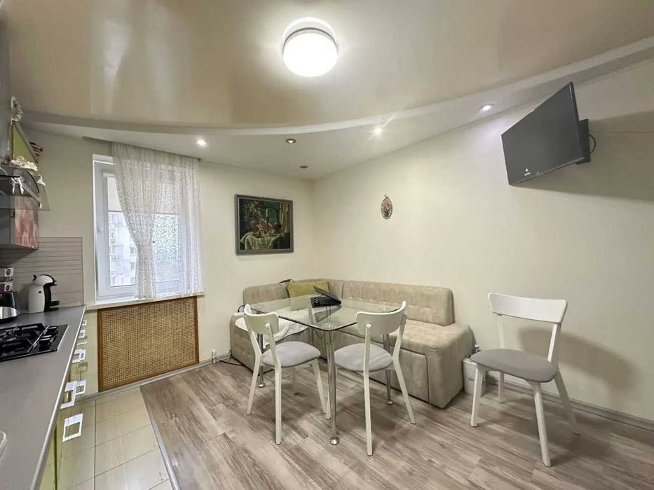 Тристаен имот в кв.Лозенец