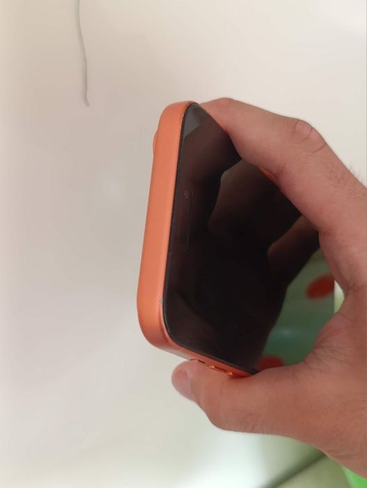 iPhone 17 pro max ekran alishgan