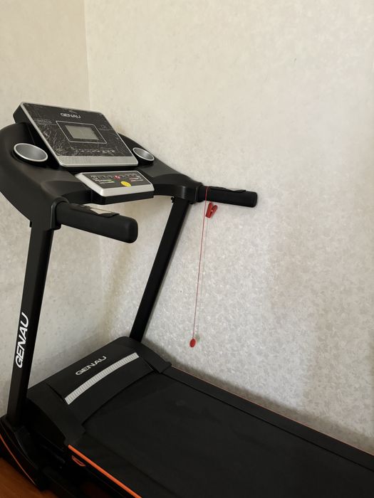 Беговая дорожка GENAU Impulse M900 электрическая