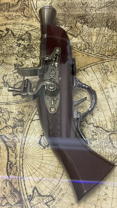 Картинка сотилади, янгидек