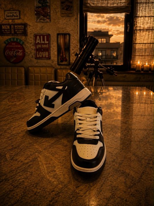 Off White Out Of Office Black&White Edition