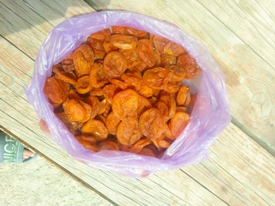 У́рик баргак сотилади