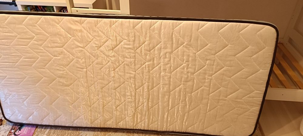 Pat supraetajat Ikea
