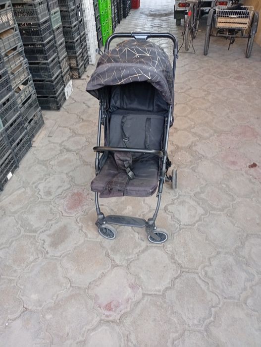 Продам коляску прогулочная  детская