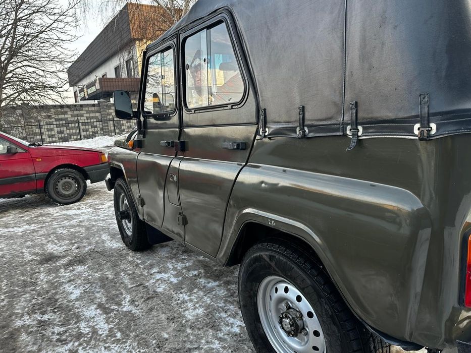 Продам УАЗ  Hanter 2004 года