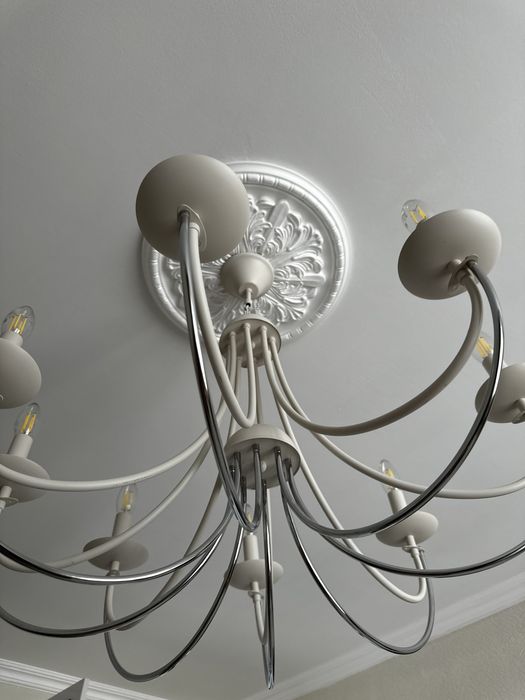 Продам  красивые люстры