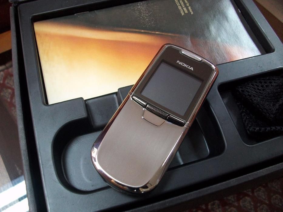Nokia 8800 Original Телефона е в неразличимо от ново състояние