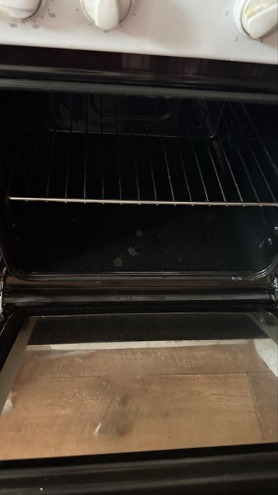 Продам газовую плиту