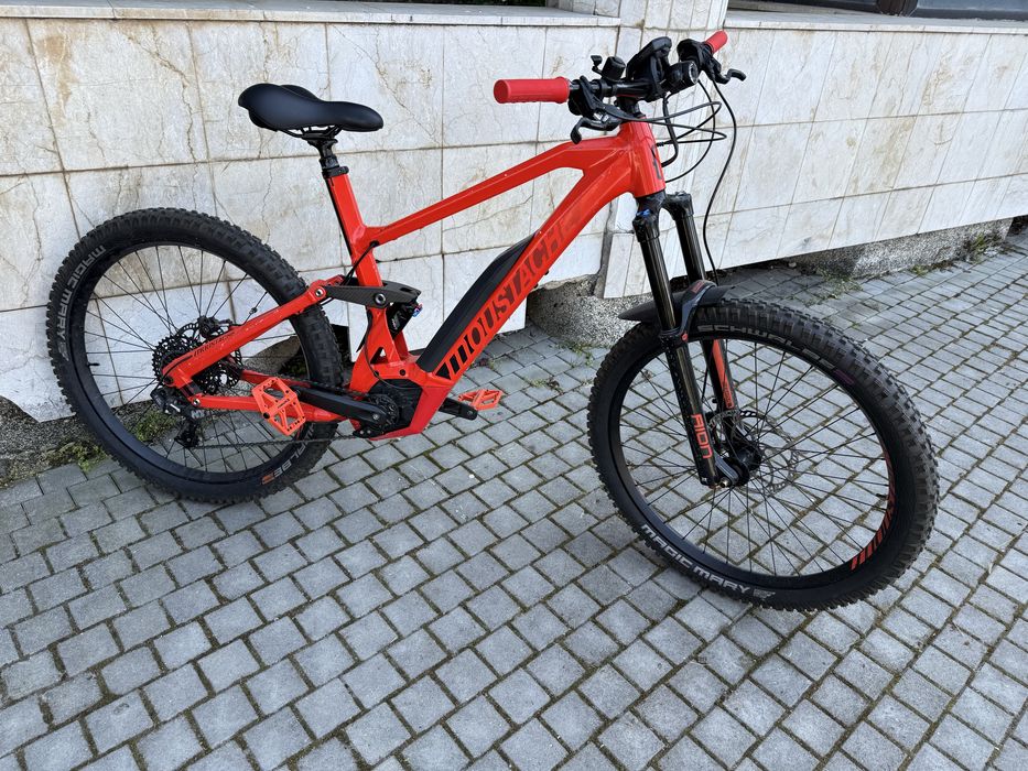 Vand bicicleta electrica Moustache Samedi Race6 27.5