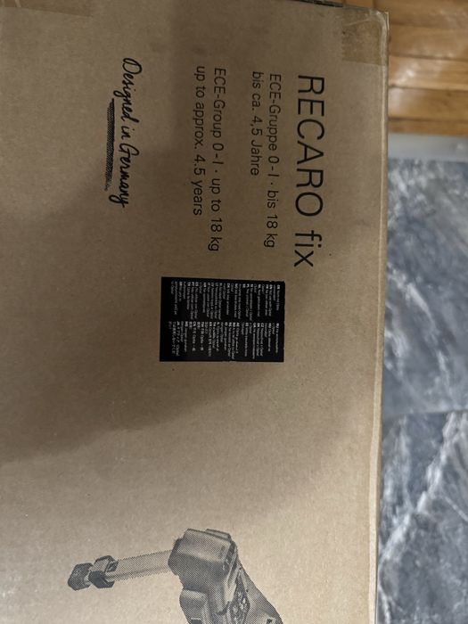 база за столче RECARO