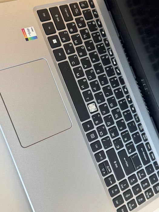 Acer i5/11,  512/16GB