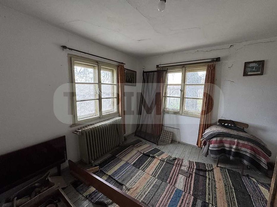 Продава се Къща в с. Джулюница, Област Русе - 160 кв.м за 75 €/кв.м - Снимка #11