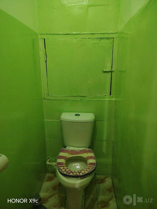 Forish tumani Xonbandi shaharchasida 3 xonali uy sotiladi.