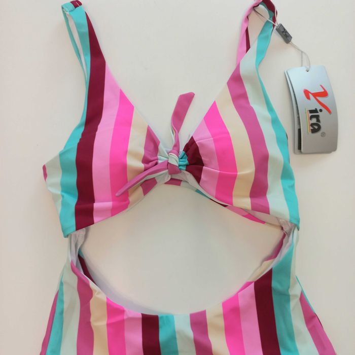 Бански полуотворен нов