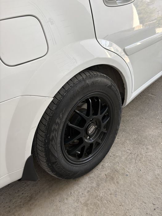 Lacetti 1.8 Avtomat 3 pozitsiya