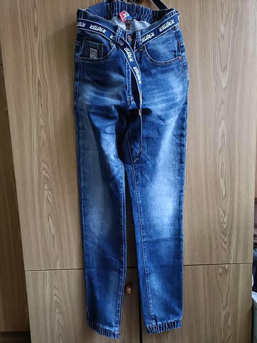 Blugi, joggers bleumarin