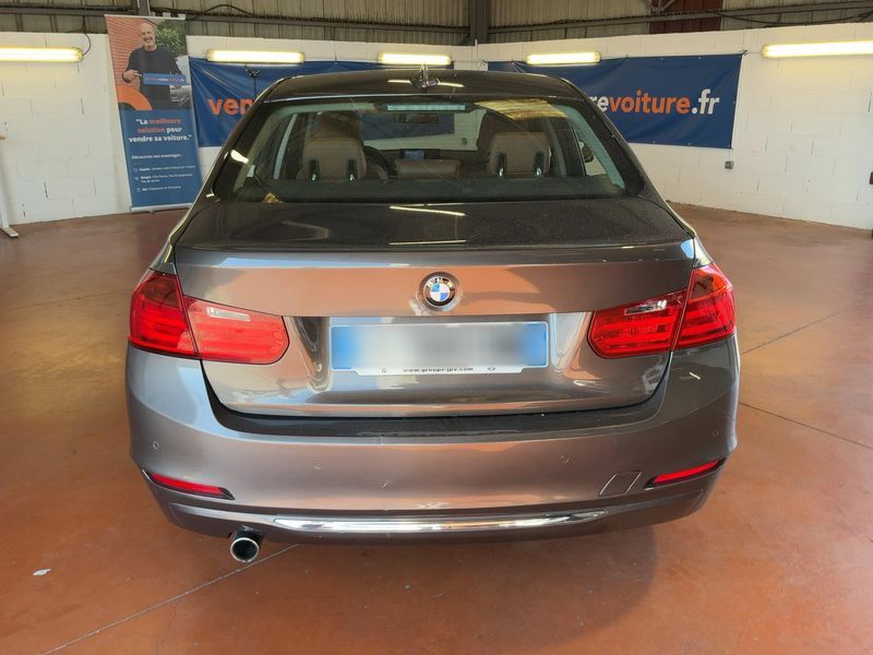 BMW 3er 320d Luxury 2013