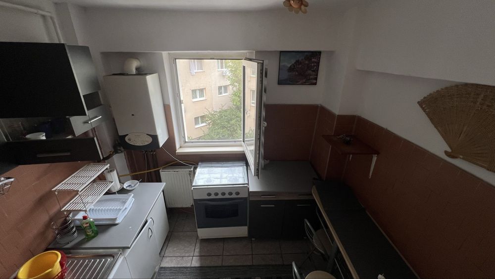 Se accepta studenti/Apartament 2 camere decomandat de inchiriat - Cartierul Scriitorilor,